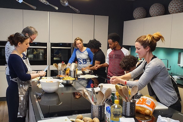 cooking workshop with refugees